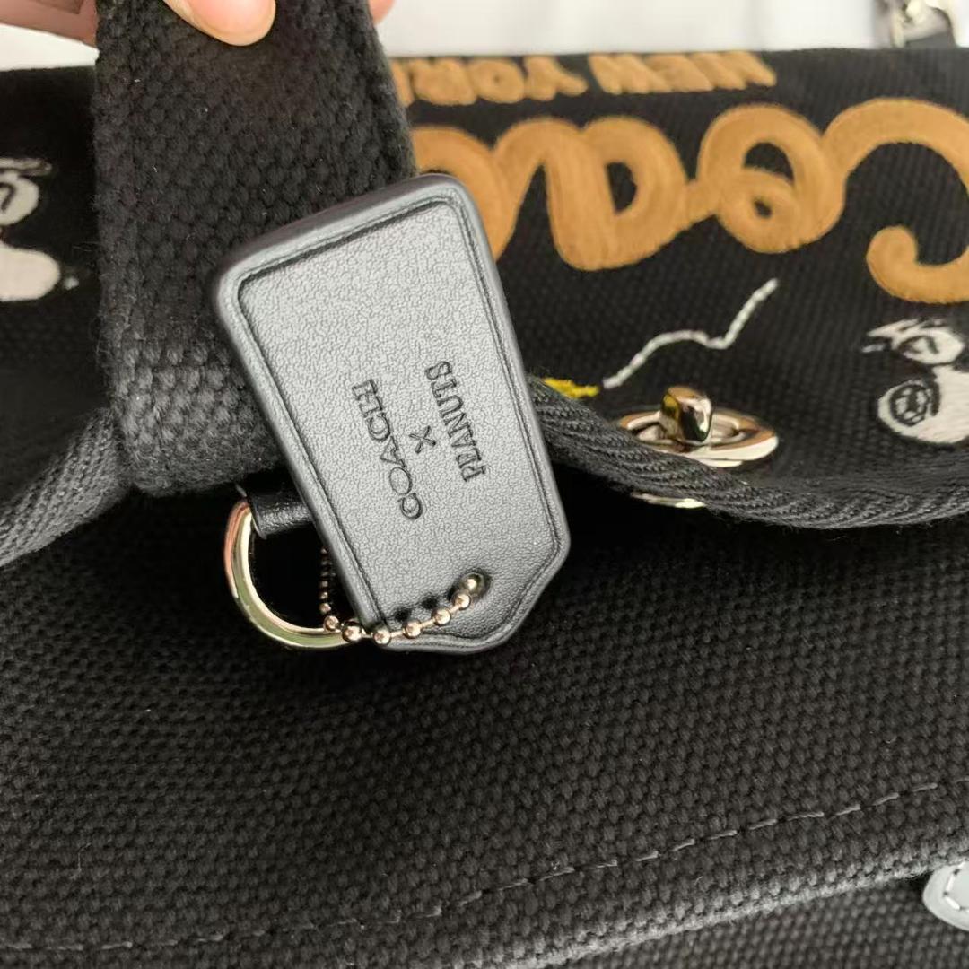 美品✨コーチ カーゴ トート 26 スヌーピー コラボ ブラック CBF70