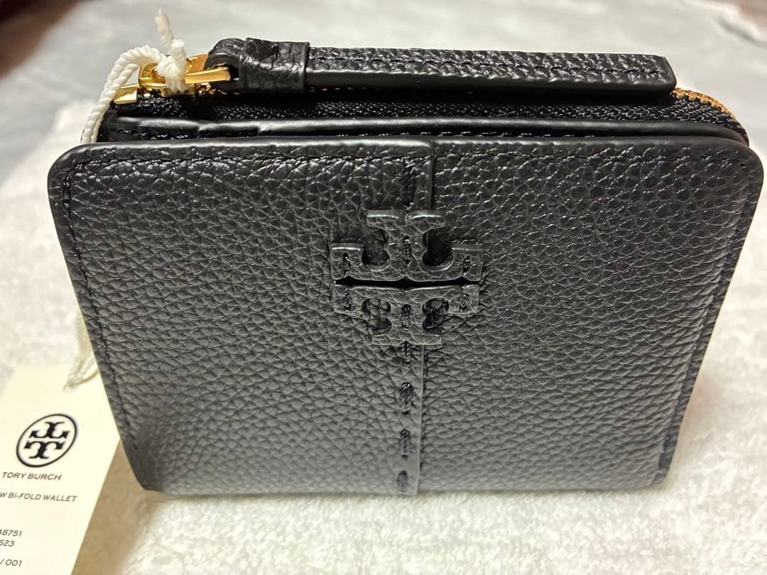 【新品未使用】TORY BURCH（トリーバーチ）　二つ折り財布　BLACK