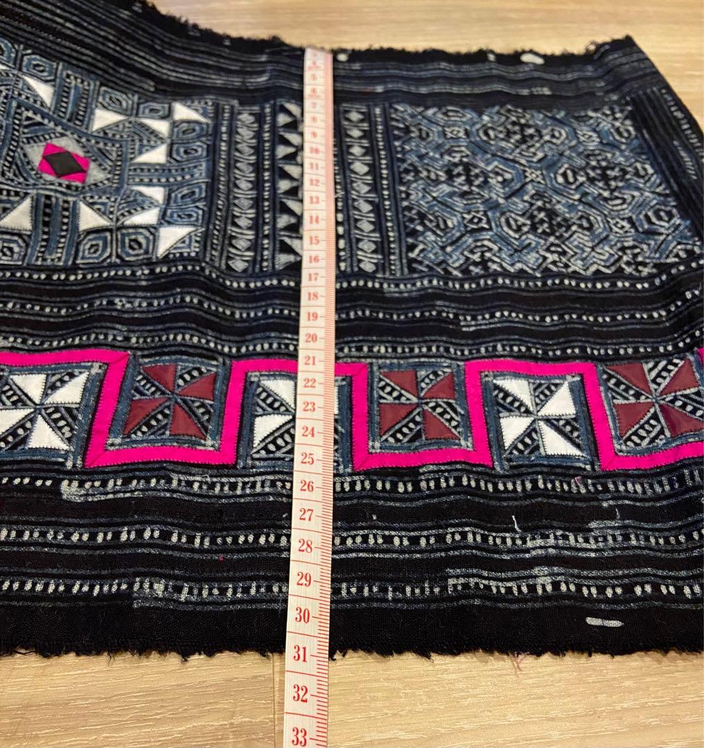 【新品】モン族　手描き染め　一点もの　バティック　5m 少数民族　刺繍　臈纈染