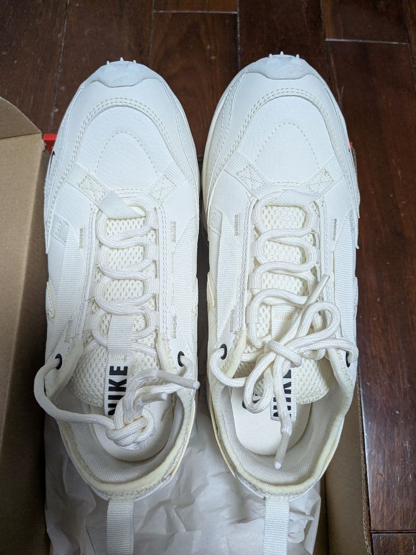 【新品】W NIKE TC7900 ナイキ ホワイト スニーカー 23.5