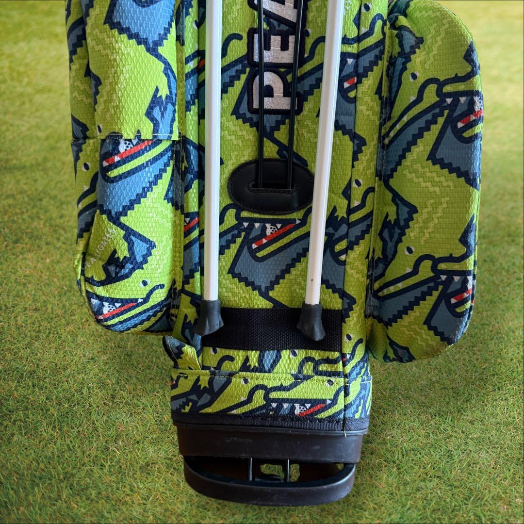 美品　パーリーゲイツ　キャディバッグ　ショルダー式　スタンド式　軽量　ワニ柄