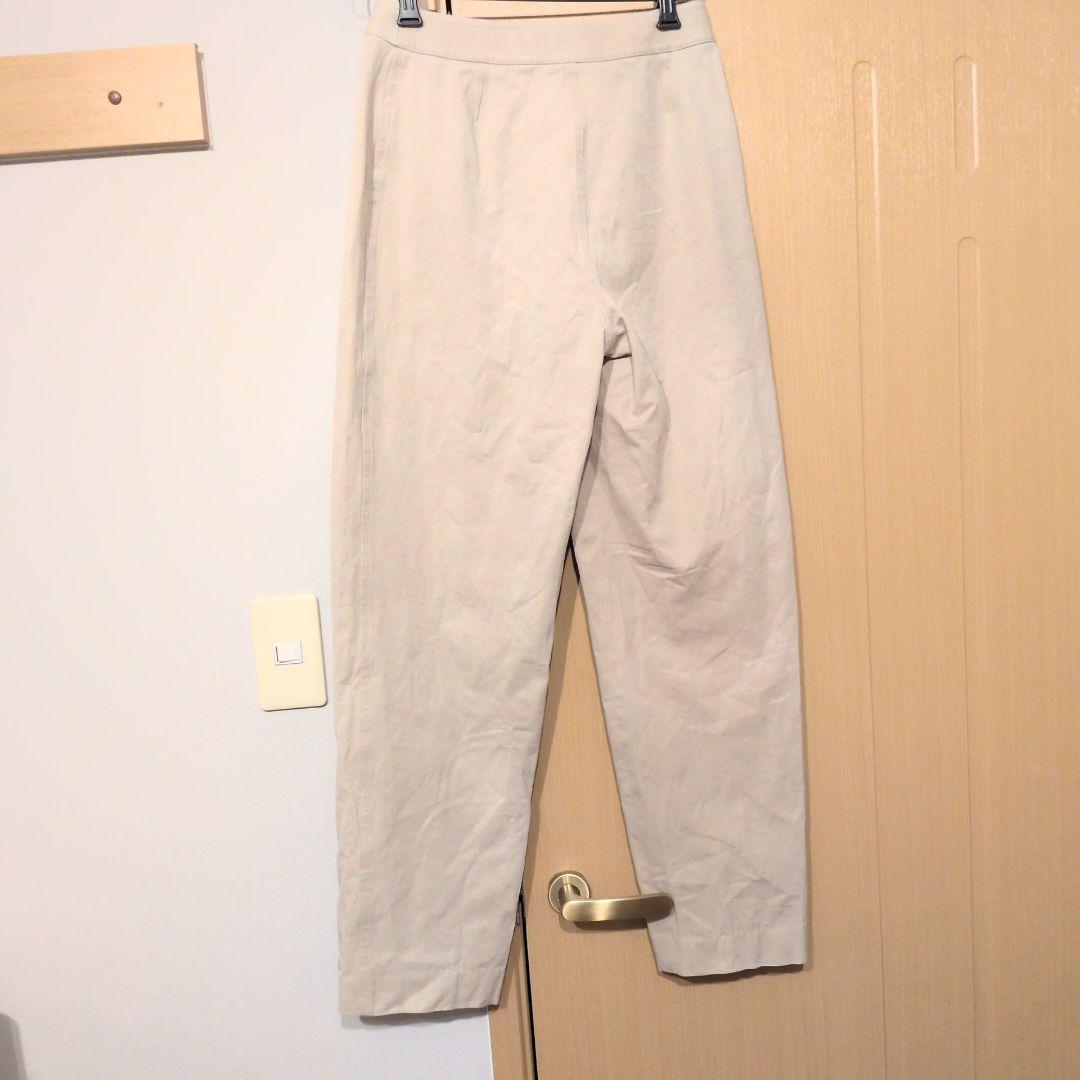シャネル　CHANEL　ベージュ デニムパンツ アイボリー