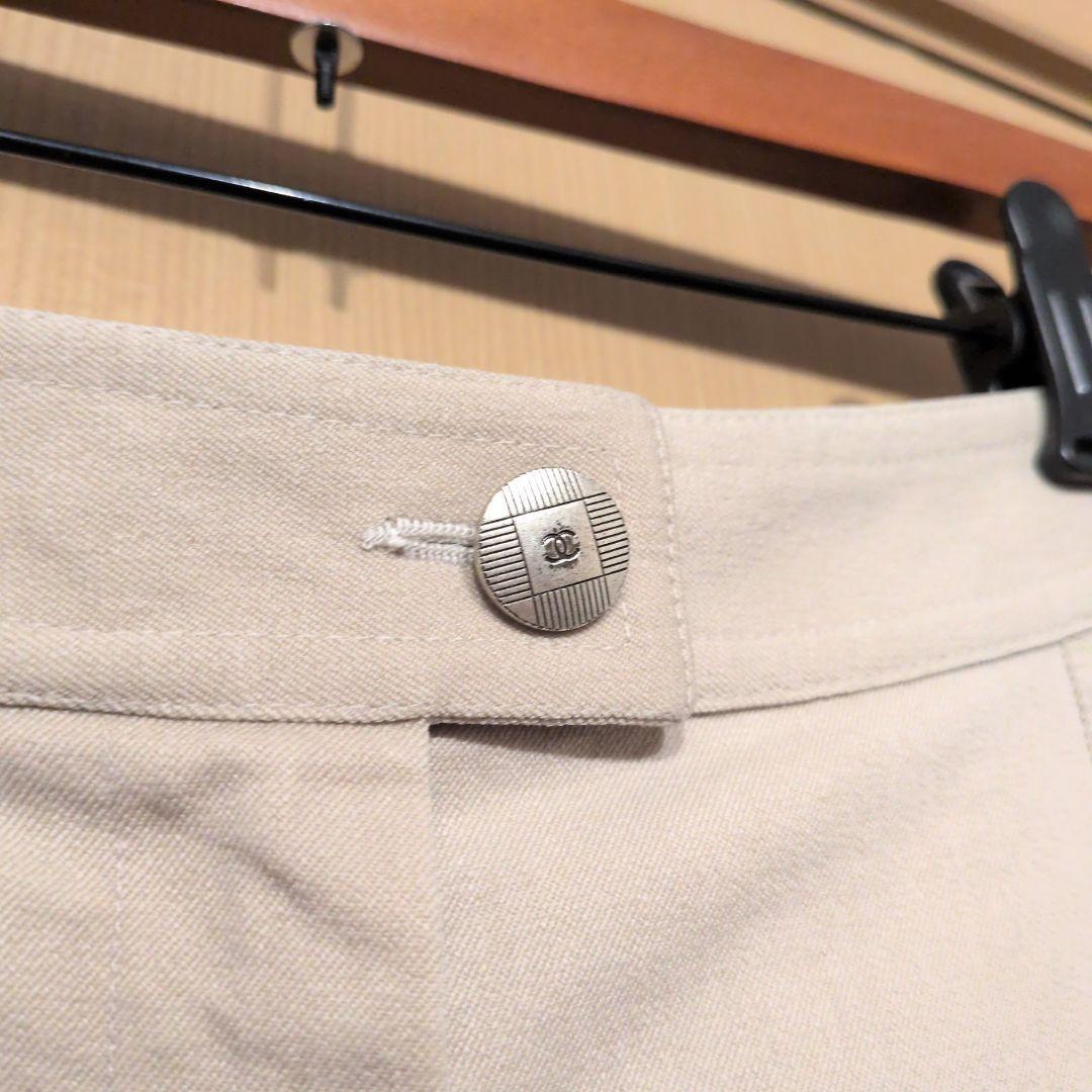 シャネル　CHANEL　ベージュ デニムパンツ アイボリー