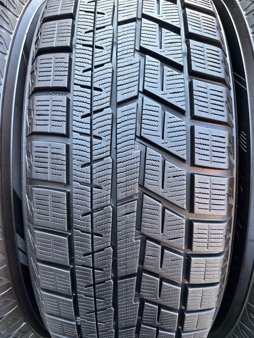 YOKOHAMA ice GUARD 215/60R17 2023年製9.5分山
