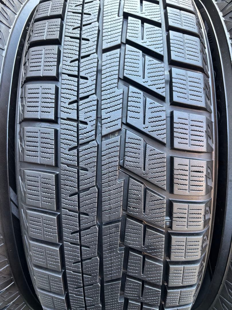 YOKOHAMA ice GUARD 215/60R17 2023年製9.5分山