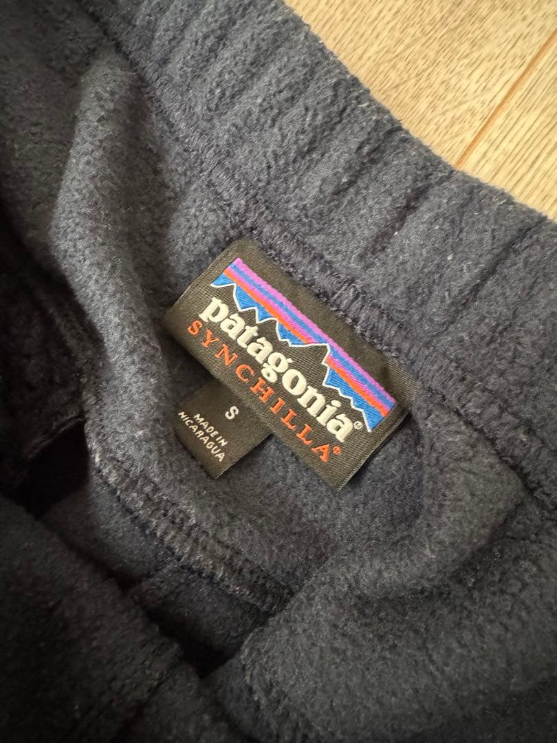 patagonia シンチラ　フリースパンツ　ネイビー