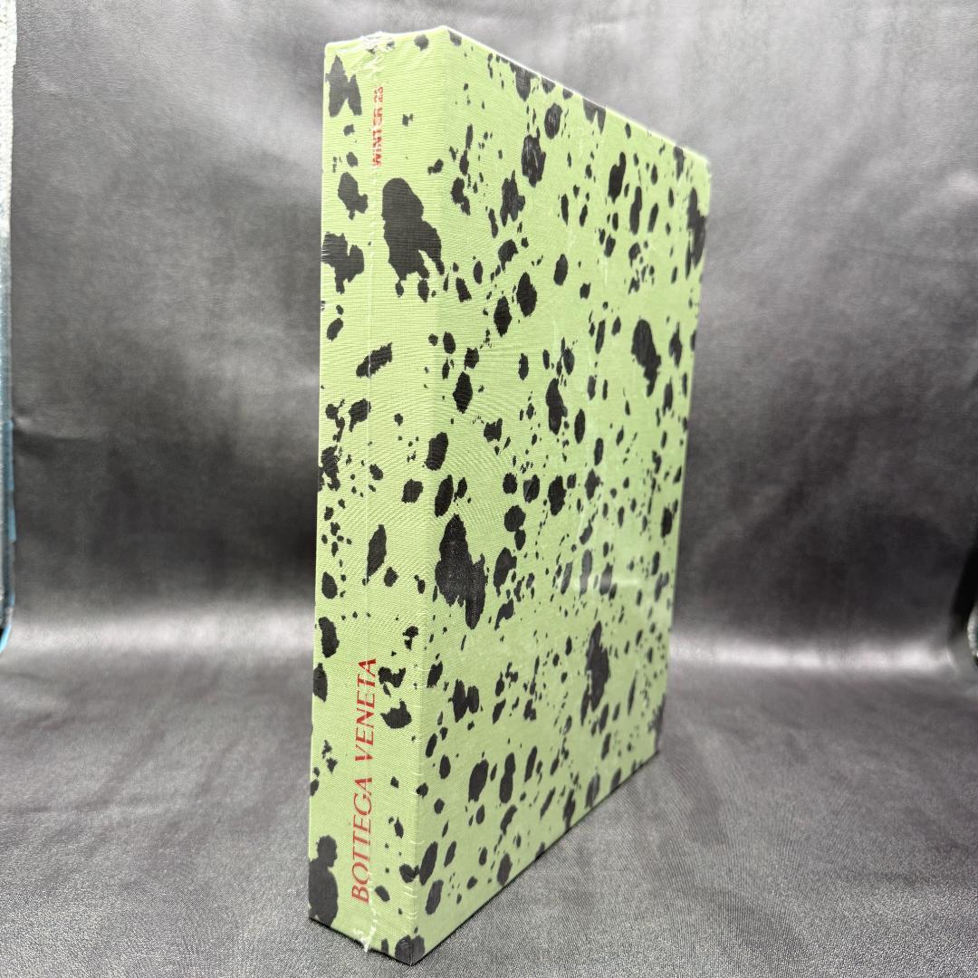 未開封 BOTTEGA VENETA Winter 2023 Fanzine