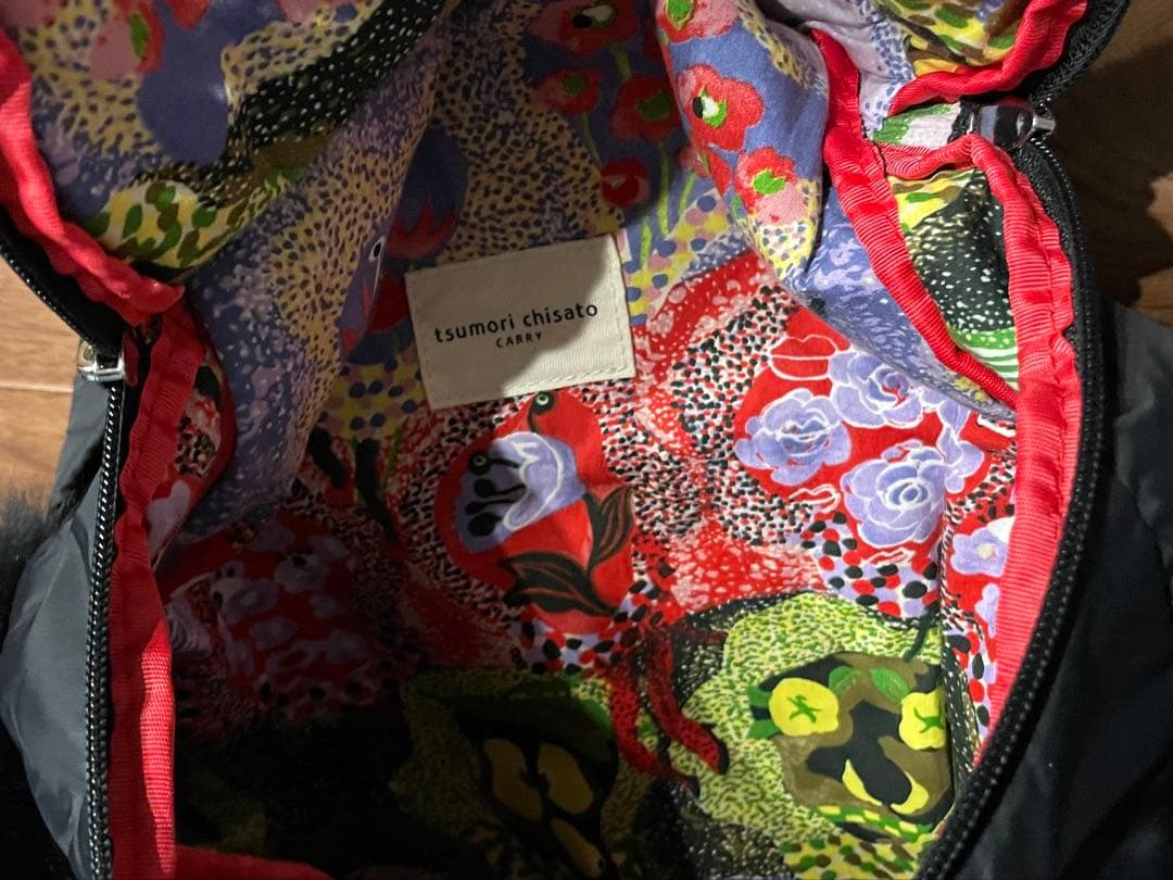 ツモリチサト ナイロンファー付きリュック ブラック