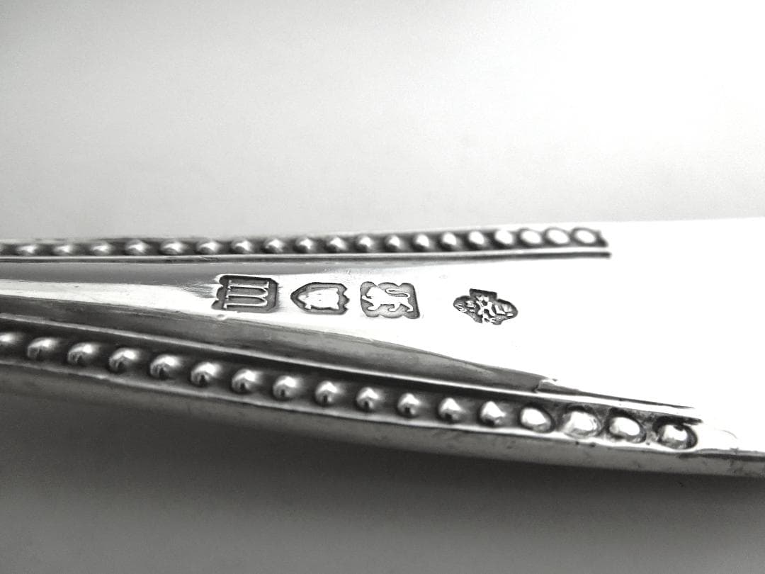 イギリス　シルバートング　純銀