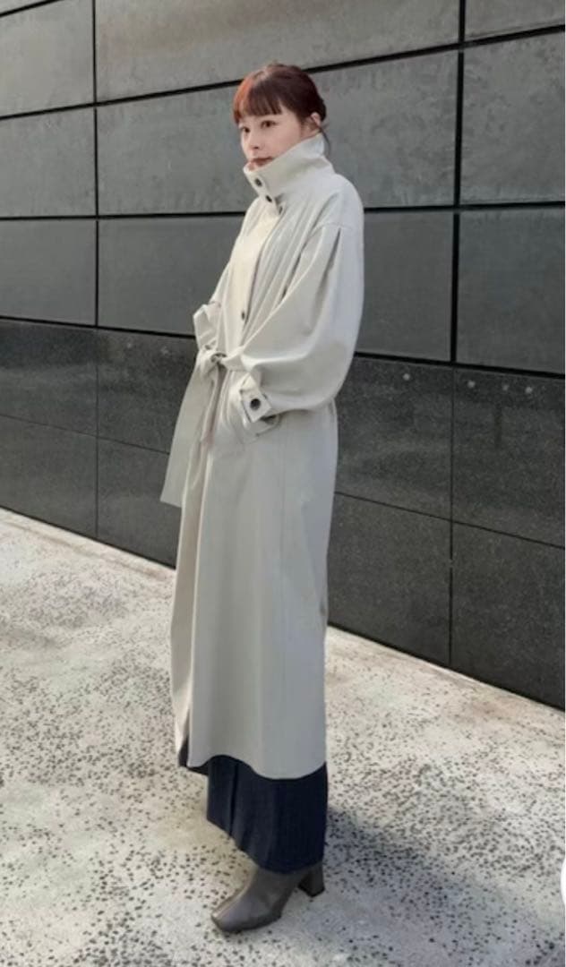 ユナイテッドトウキョウ　スタンドカラーロングコート