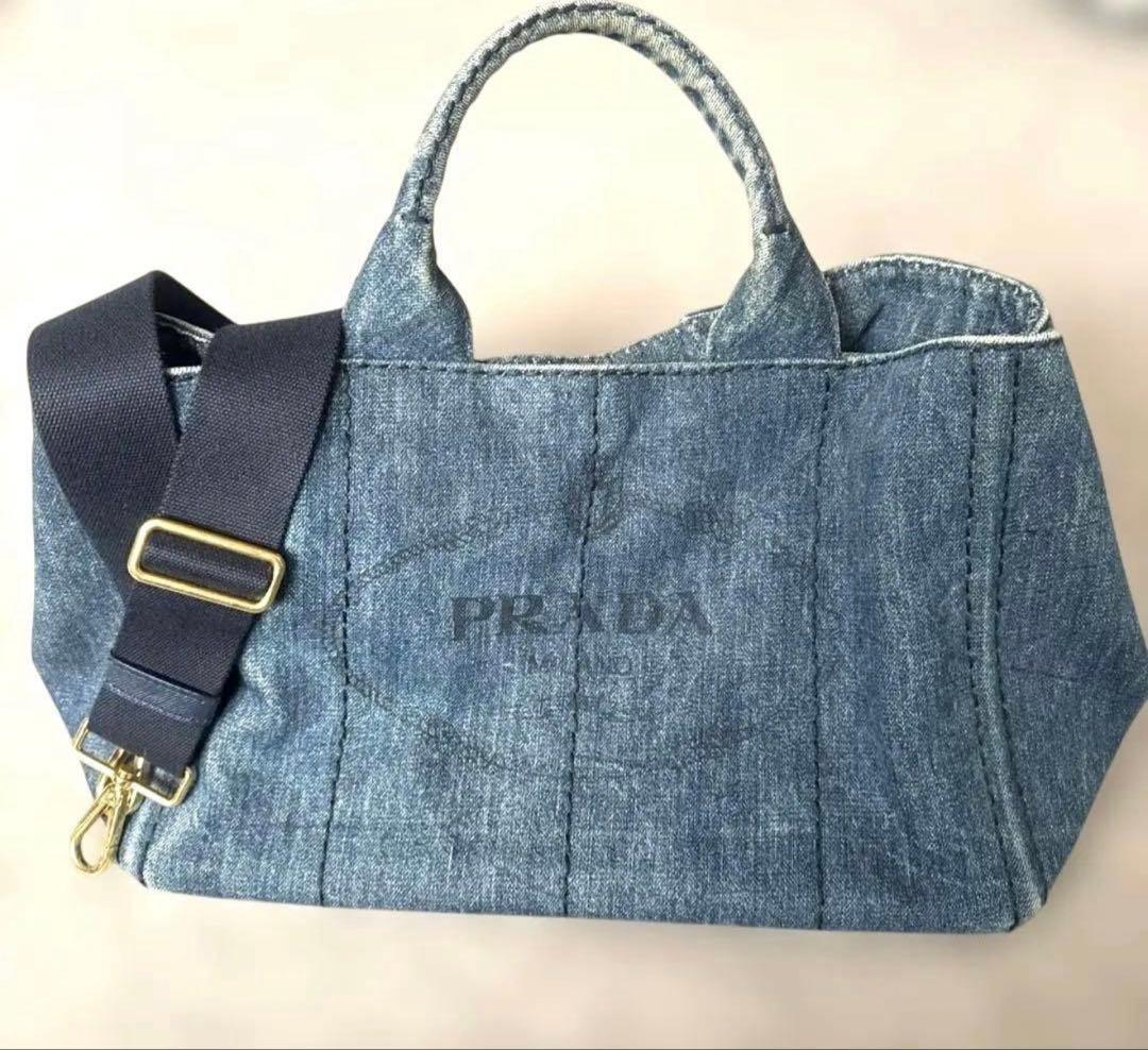本日お値下げ中❣️PRADA デニム カナパバッグショルダー付❣️角ハンドル破れ無し