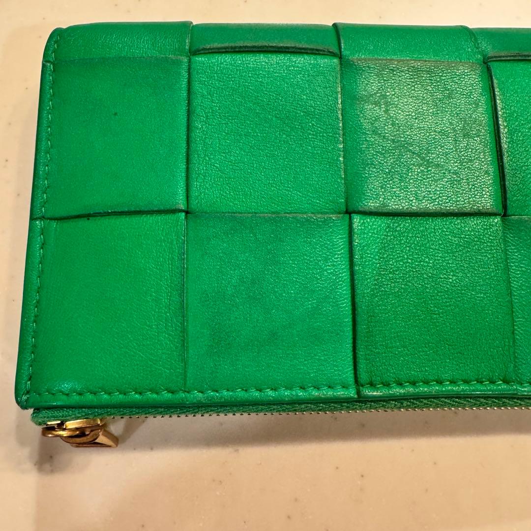 ボッテガヴェネタ 折り財布 カセット イントレチャート レザー 現行 グリーン