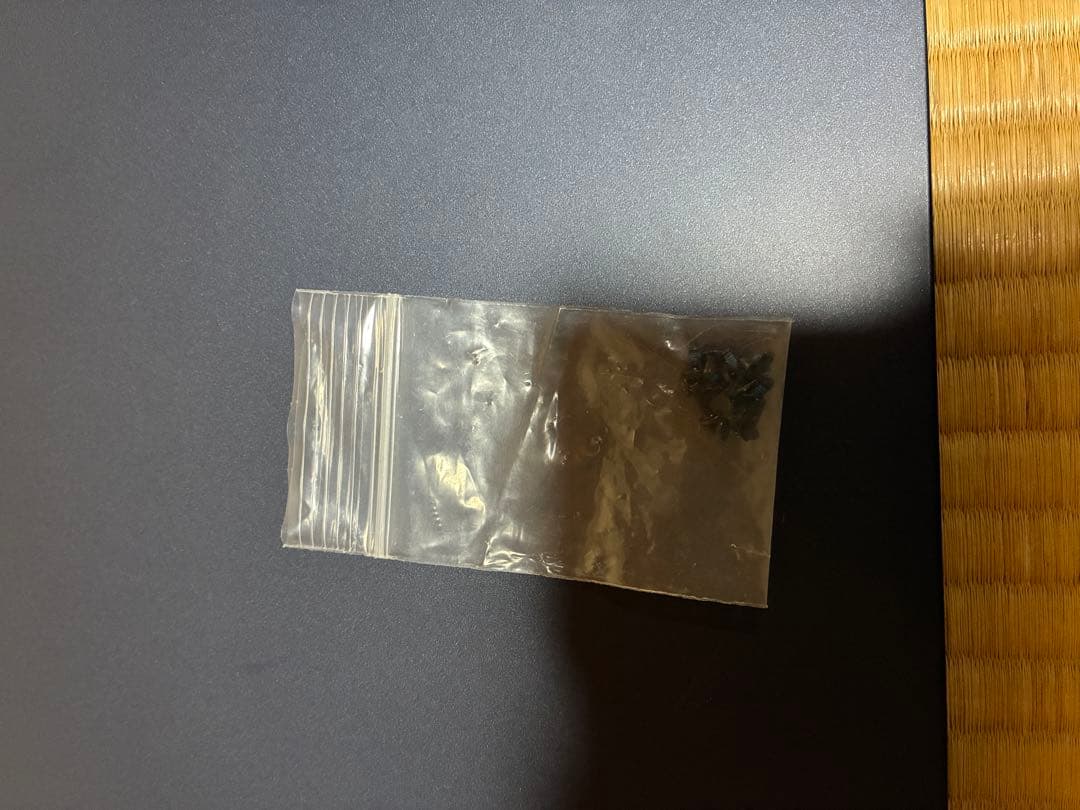 ジャンク！　asus vivobook M1403Q ジャンク品　バッテリー無し