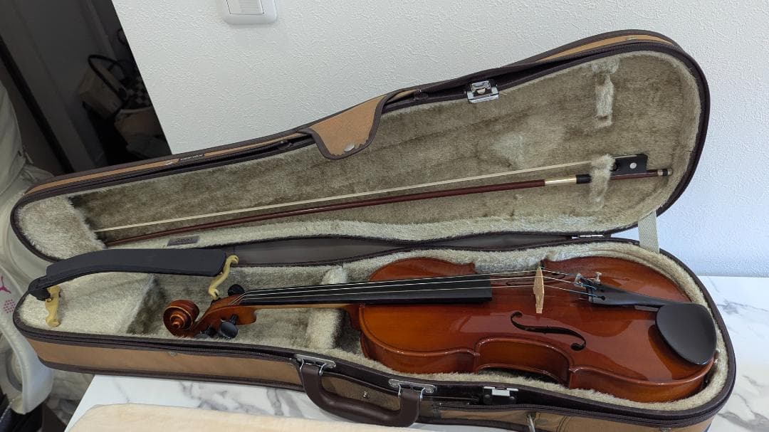 Suzuki バイオリン 2008モデル 4/4サイズ ケース付き
