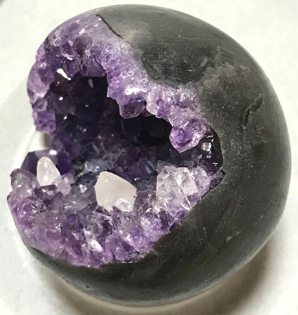 天然石　ウルグアイ産　アメジスト　笑口　ドーム　共生