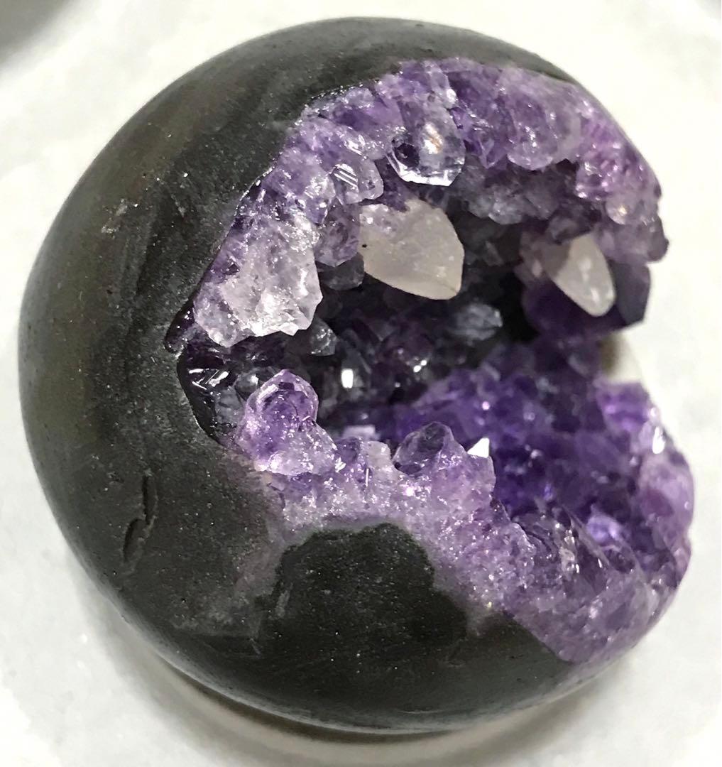 天然石　ウルグアイ産　アメジスト　笑口　ドーム　共生
