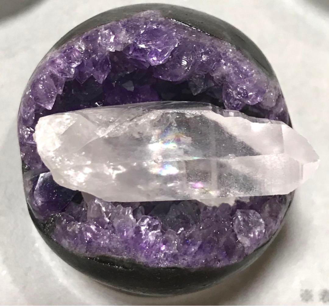 天然石　ウルグアイ産　アメジスト　笑口　ドーム　共生