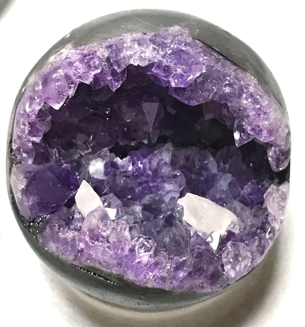 天然石　ウルグアイ産　アメジスト　笑口　ドーム　共生
