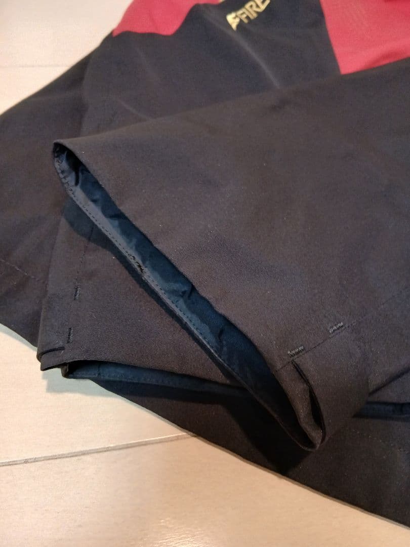 初日の出　[美品] シマノ ファイアブラッド レインスーツ RA-120W