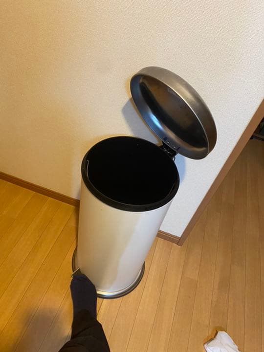 ＩＫＥＡ/イケア MJOSA：ペダル式ゴミ箱30L ホワイト