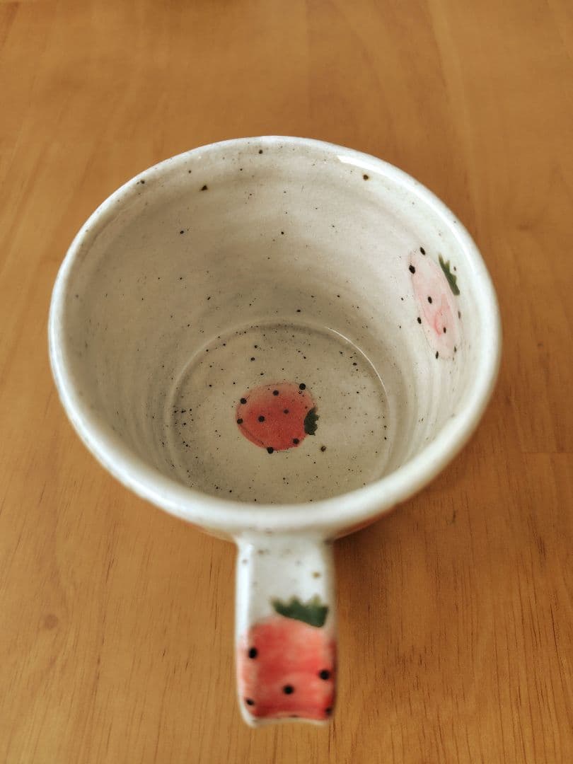 やまぐちあさこさん の イチゴ柄お茶碗＆マグカップ
