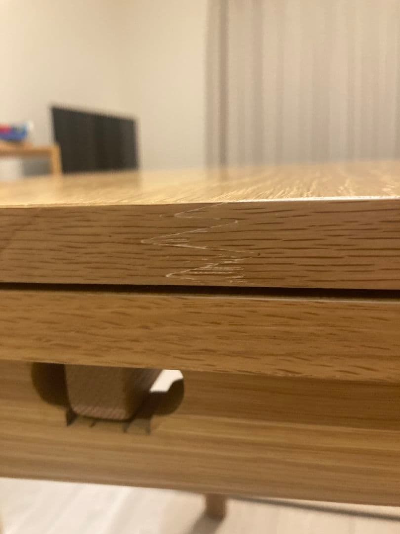 unico TRITO　ダイニングテーブル