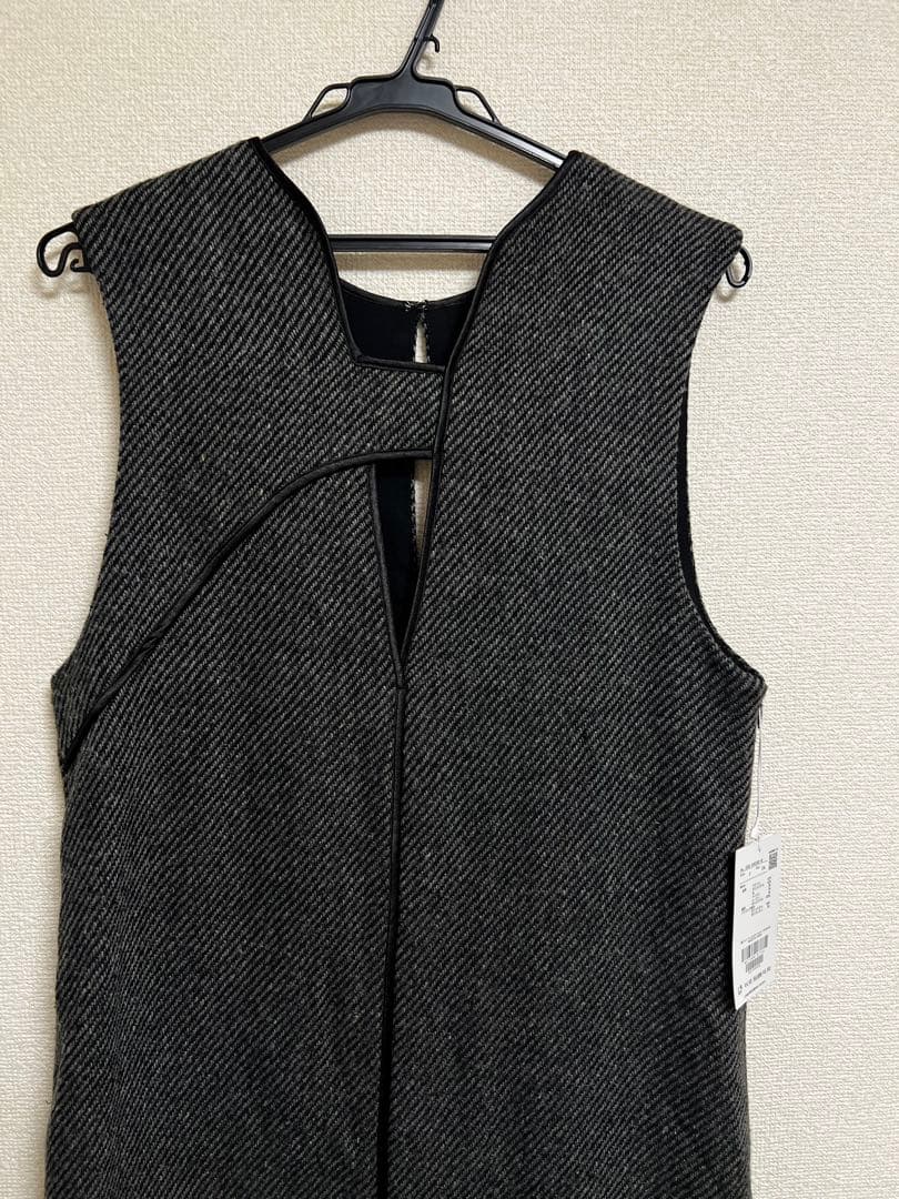 時間限定値下げ新品タグ付　アダムエロペ 前後2WAYツイードジャンパースカート