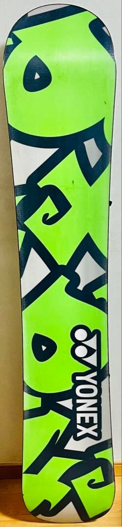 美品 YONEX×FLOW フロウ ビンディング付スノーボードセット ヨネックス