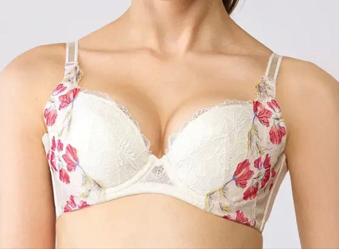 トリンプ　TR0118白&イエローE75&ストリング3枚/M