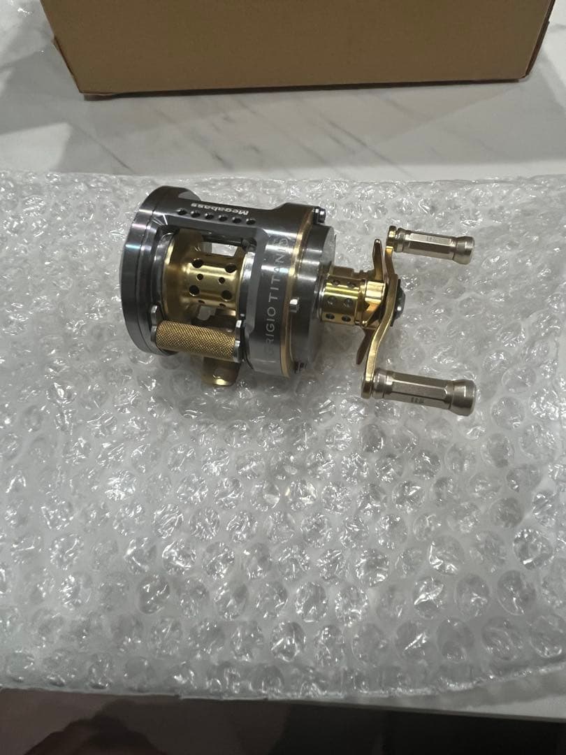 美品　メガバス　モノブロック　ビスポーク　リミテッド　グリジオチタニオ