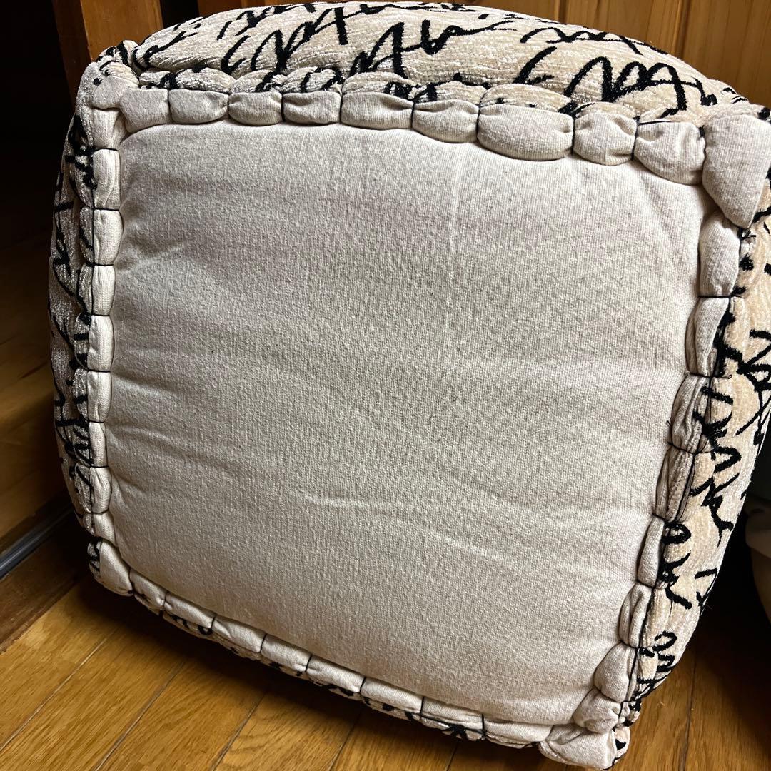 WTWダブルティーシェニール柄スツールクッション