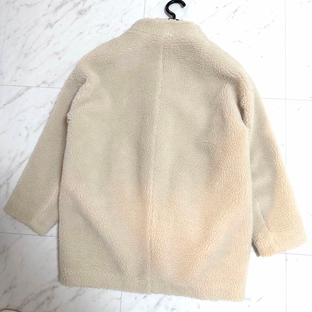 【美品】破格‼︎✨️ノーブル Wボア Vカラー コート ノーカラー アイボリー