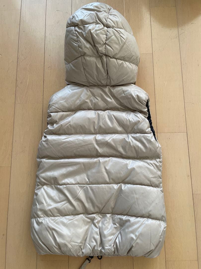 Duvetica ダウンベスト