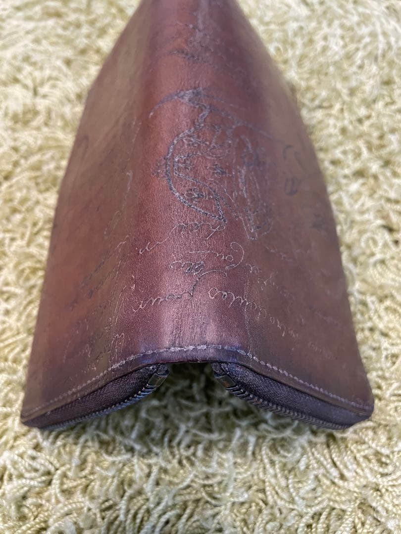 ベルルッティ長財布 カリグラフィ