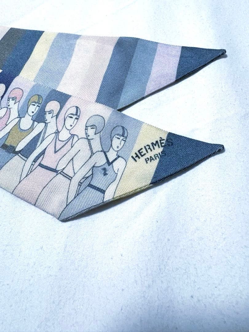 HERMES ツイリー　水遊びをする人　ピンク　来週値上げ予定です