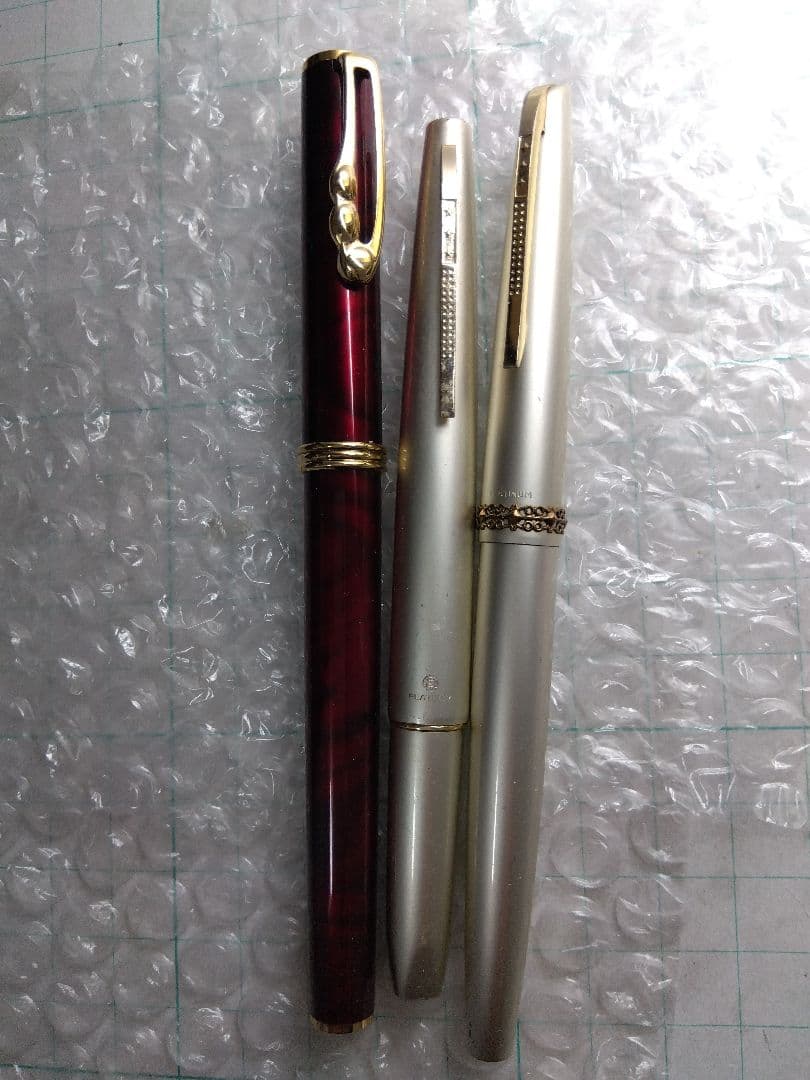 ペン先14K x３本、21K x１本、万年筆、合計４本まとめ売り