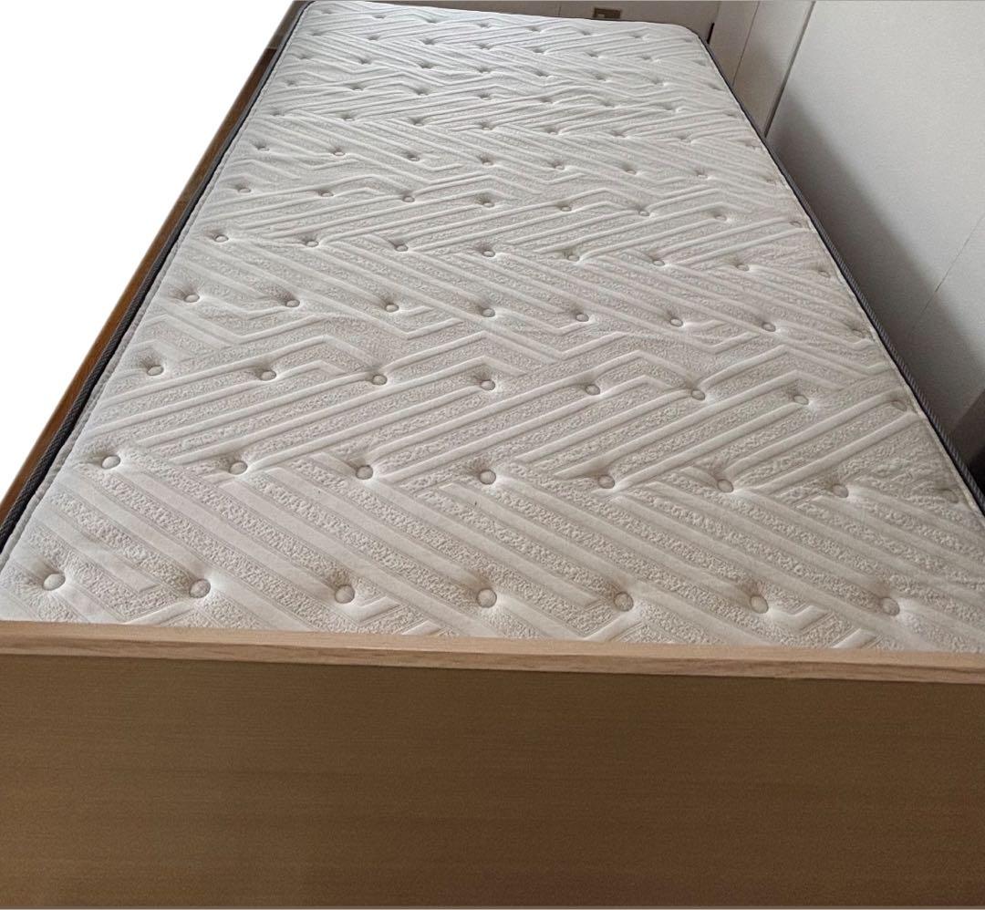 最終価格<ニトリ>セミダブルマットレス(NスリープハードH1-02CR VH)