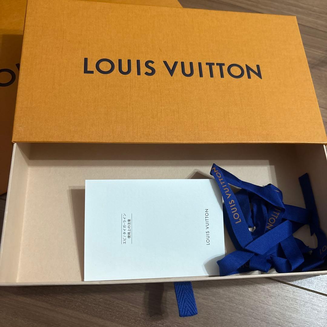 dashi　ルイヴィトン 長財布　 ジッピーウォレット タイガ