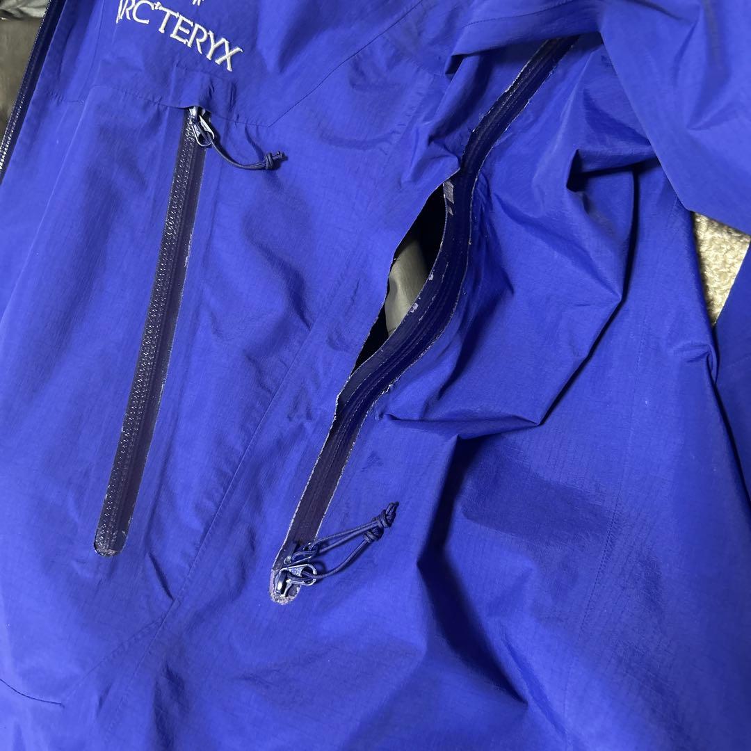 サンウエスト製 arc'teryx bata lt jacketパープルxs