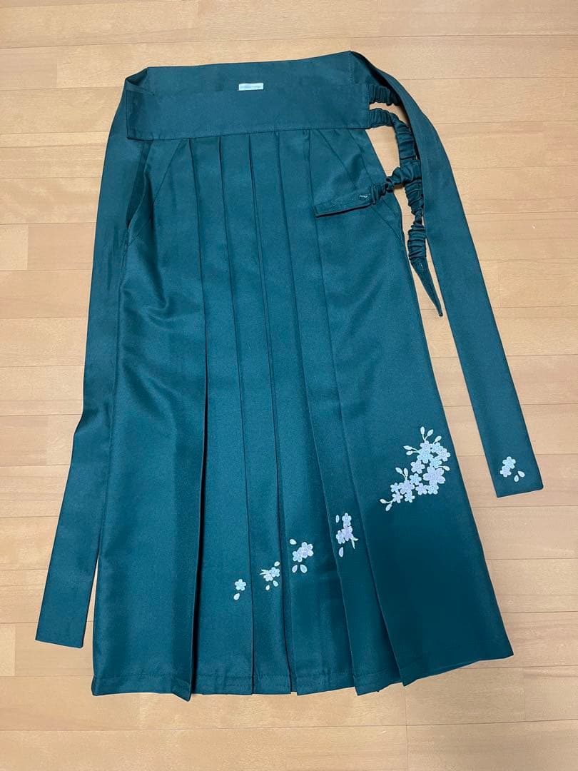 キャサリンコテージ　袴　150サイズ
