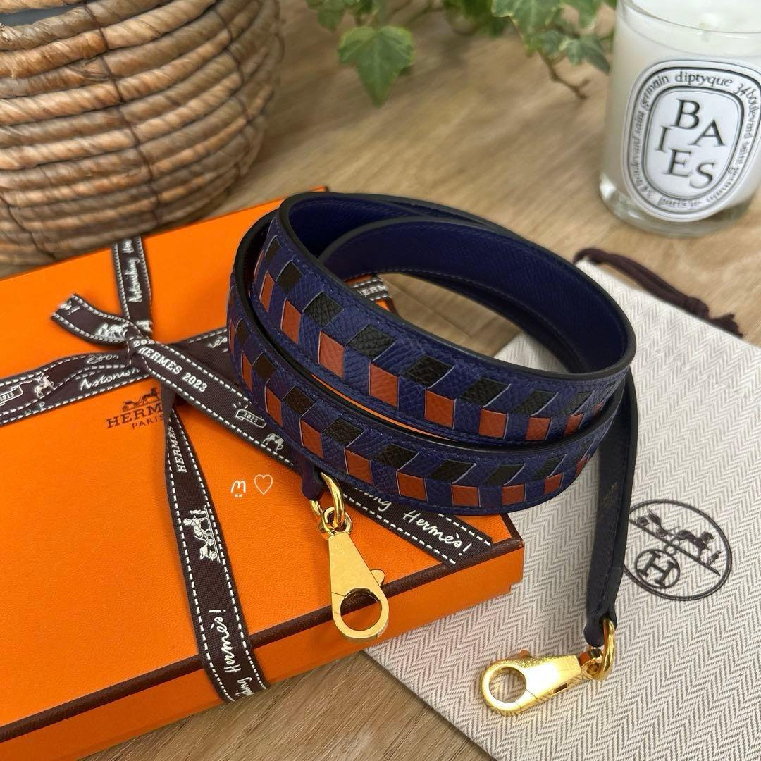 エルメス　トレサージュドゥキュイール25mm　バンドリエールショルダーストラップ