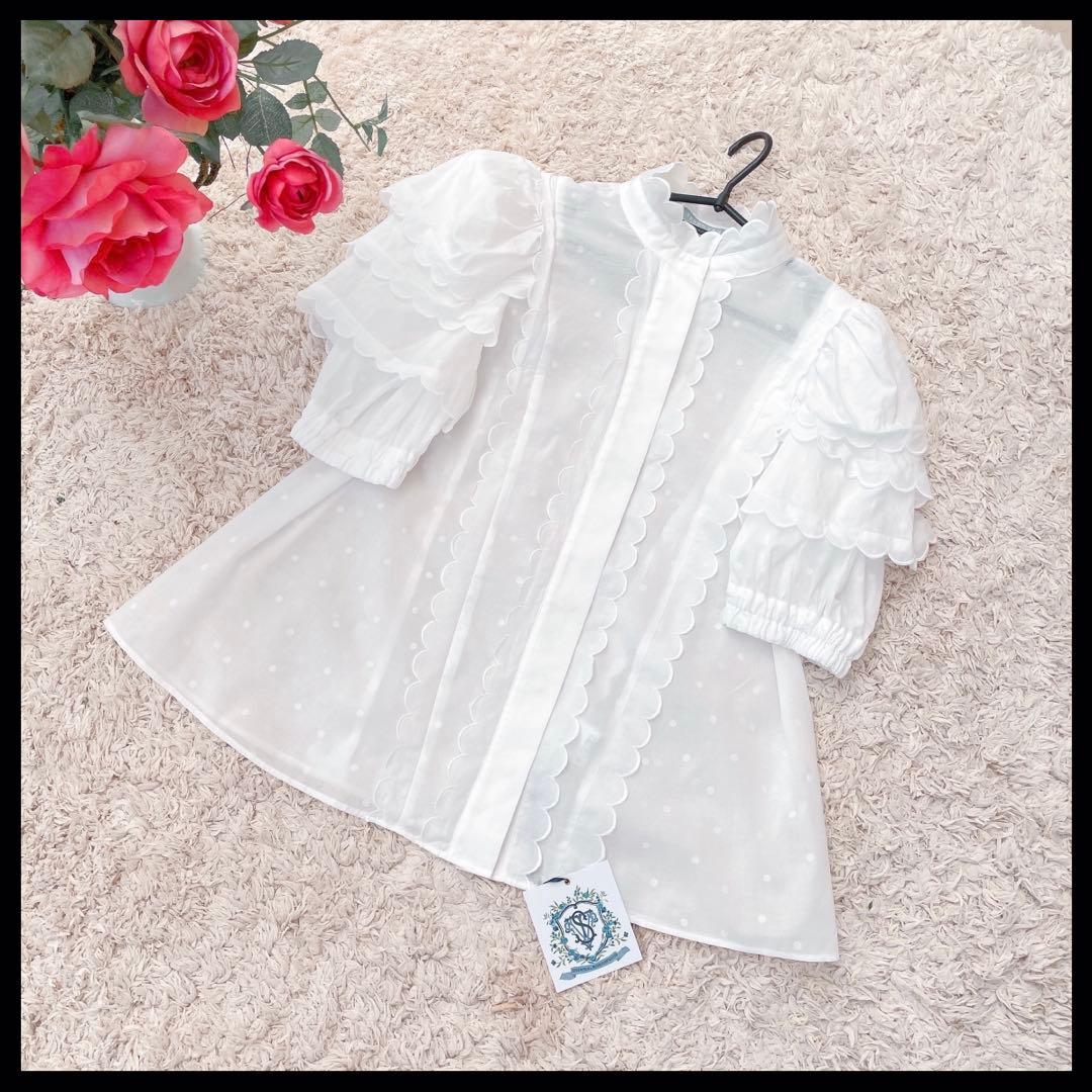 【新品タグ付き✨正規品】セブンテン スカラップティアードブラウス　S