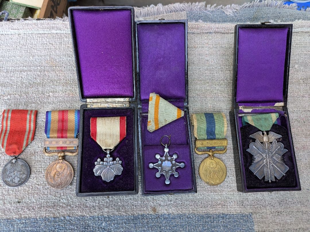 旧日本軍勲章 　功七級金鵄章　ほか6点一括で