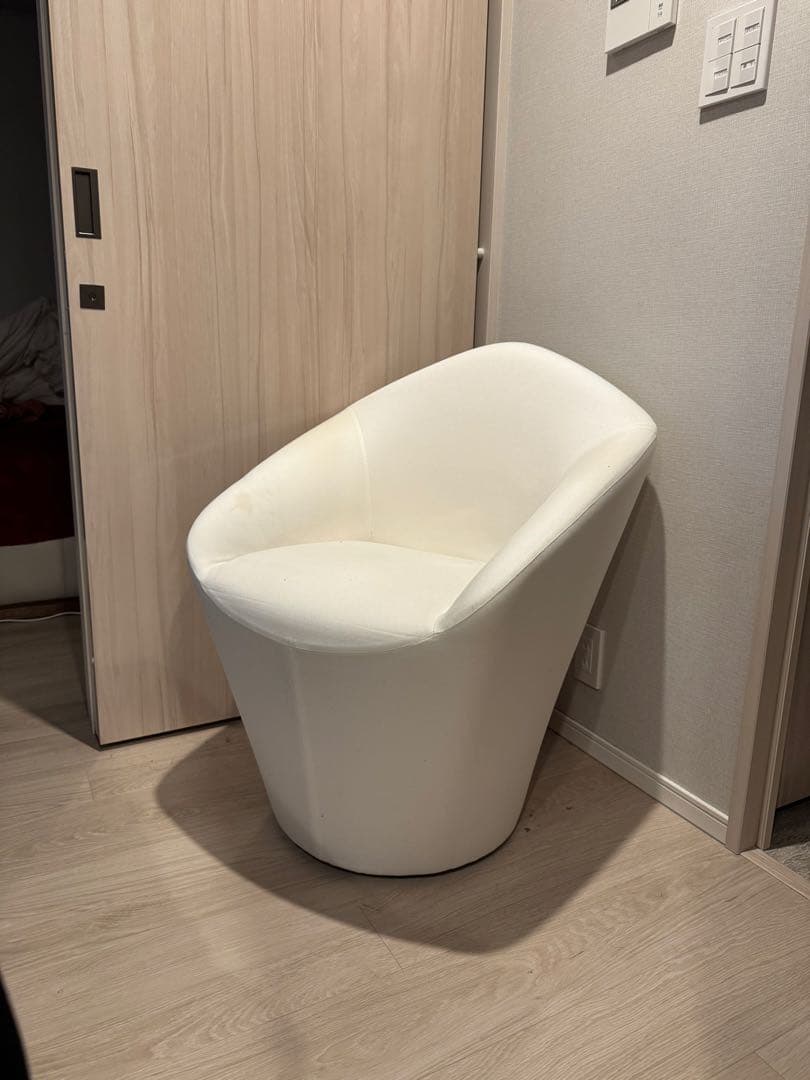 Viccarbe ラウンジチェア PENTA