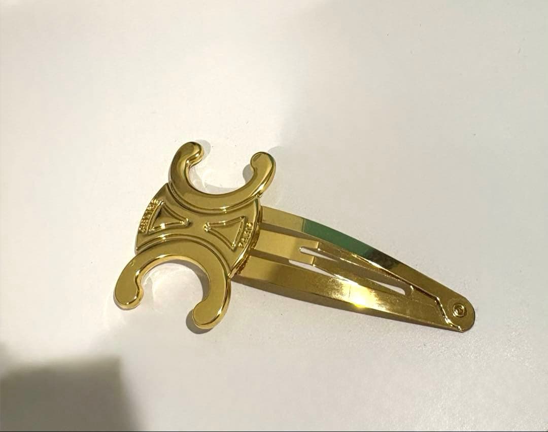 セリーヌ　ヘアピン　ゴールド　CELINE