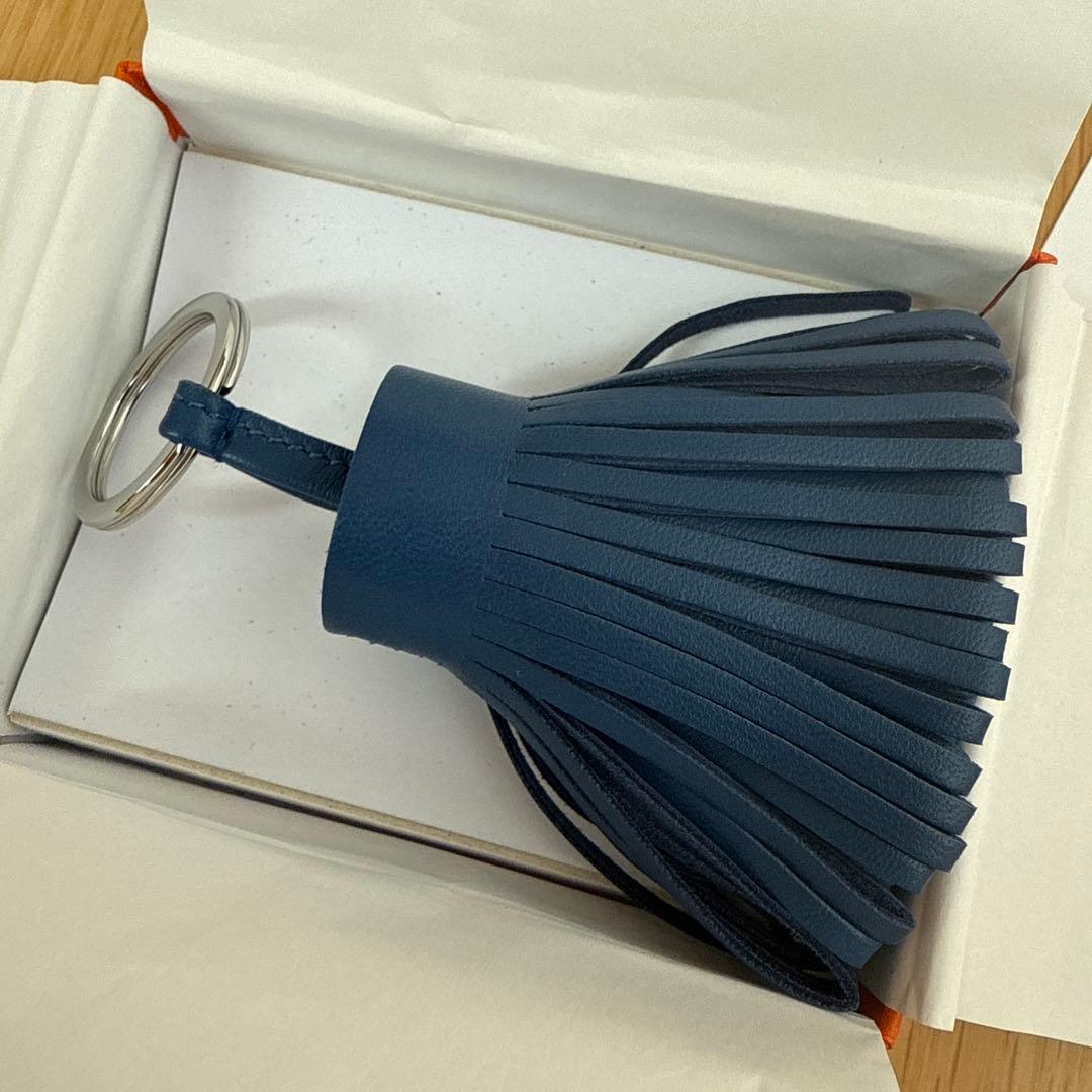 国内エルメス購入品【新品未使用】HERMES エルメス カルメン キーリング