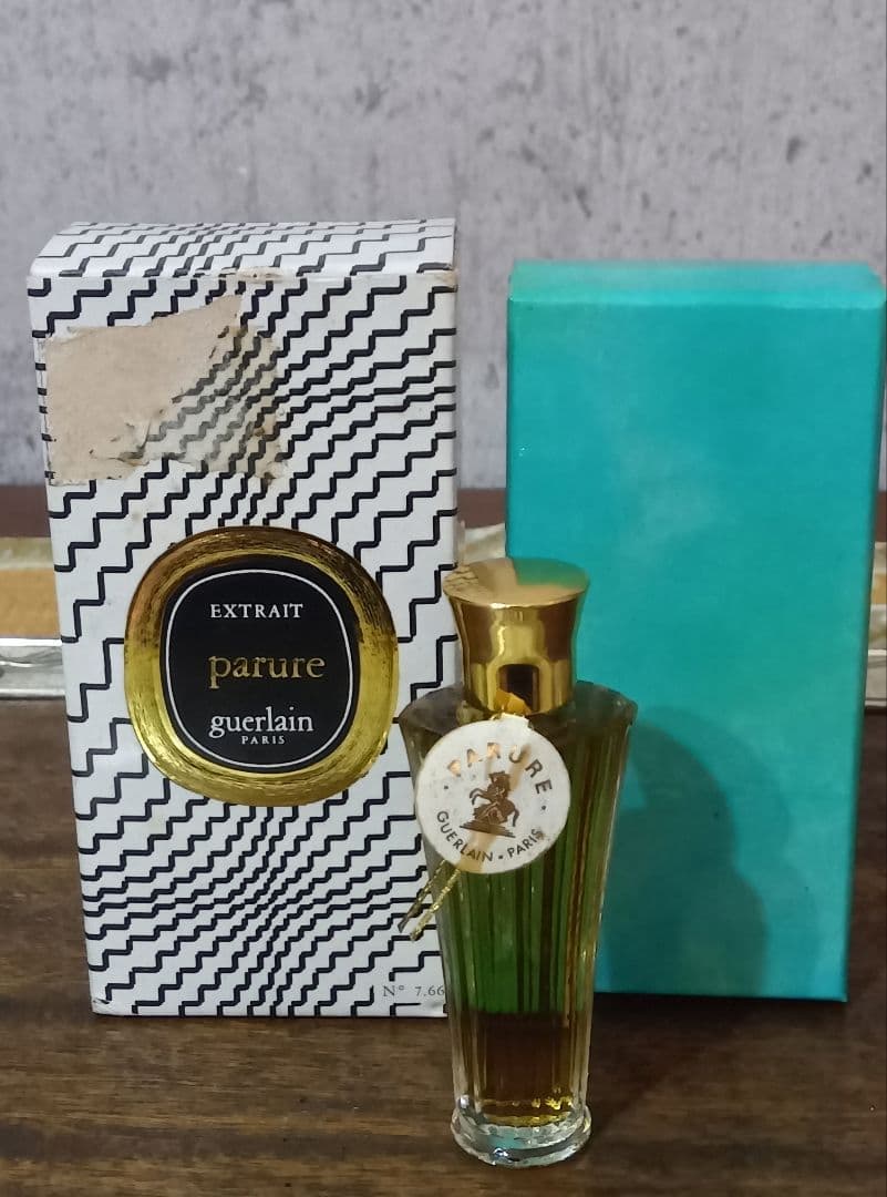 ゲラン香水パリュール　ビンテージ