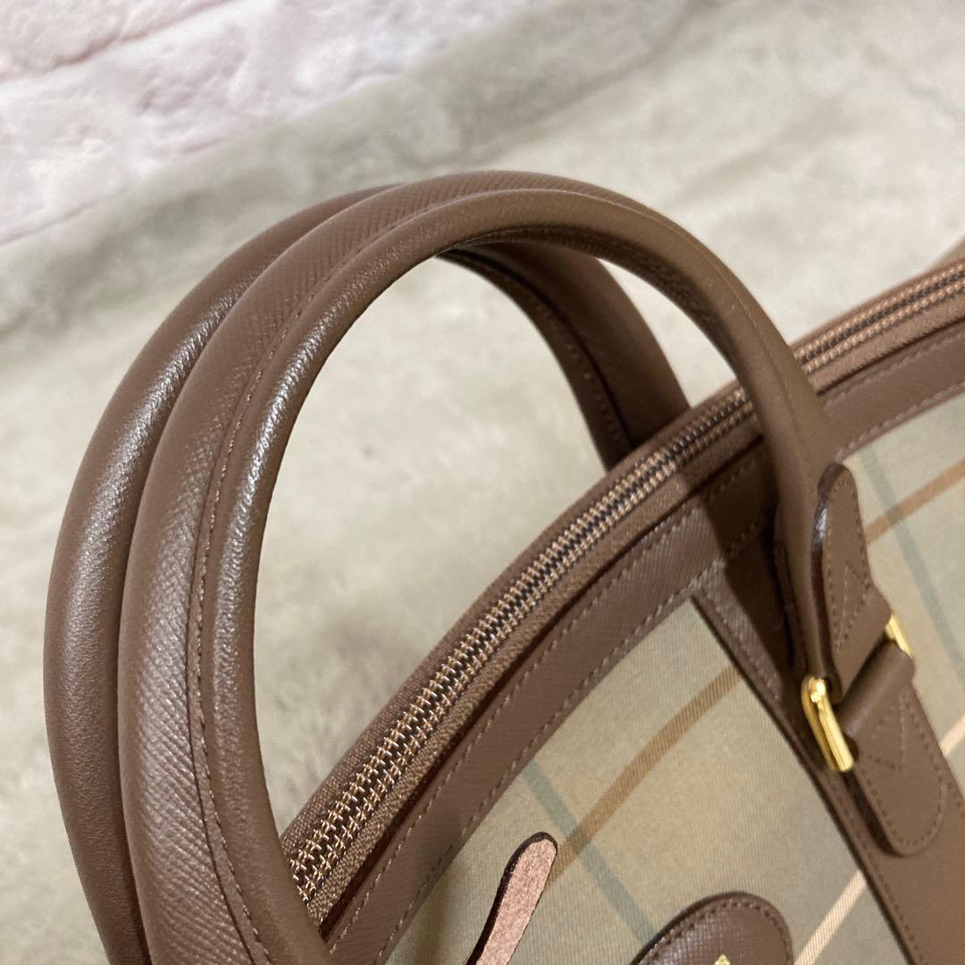 Burberry バーバリー ボストンバッグ　大容量