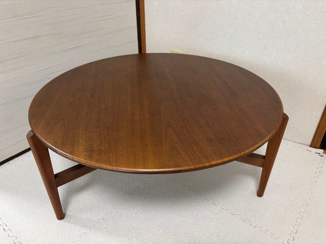 関家具　センターテーブル　丸テーブル