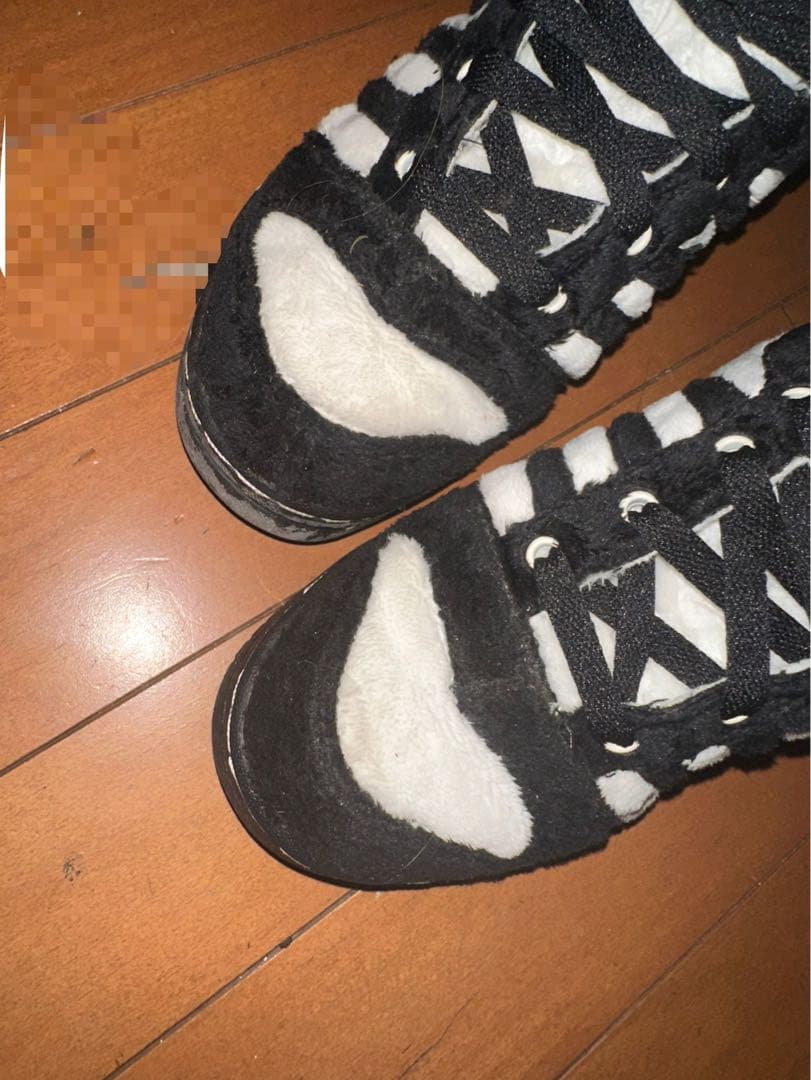 adidas × Jeremy Scott パンダ